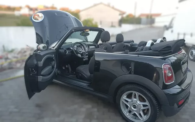 MINI Cabrio Cooper S