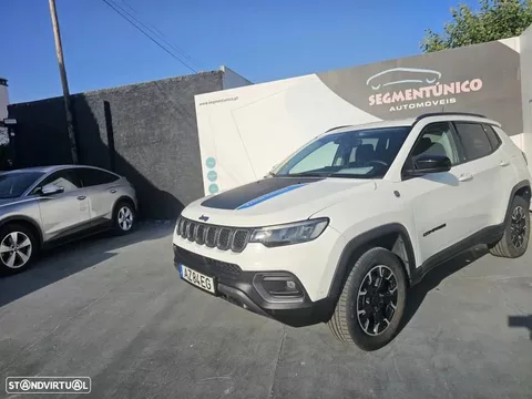 Jeep Compass 1.3 TG Trailhawk