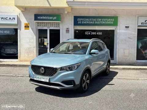 MG ZS Luxury