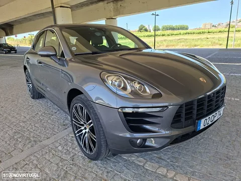 Porsche Macan S