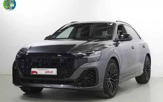 AUDI Q8 Q8 50 TDI Black line quattro tiptronic 210kW