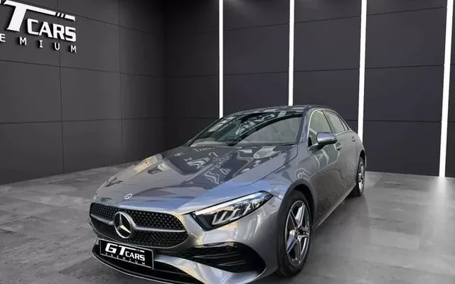 MERCEDES-BENZ Clase A 250e AMG