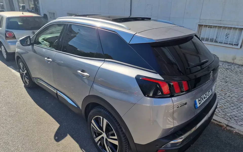 Peugeot 3008 PureTech 130 Stop & Start GPF Allure