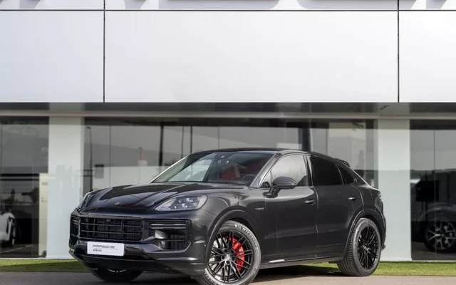 PORSCHE Cayenne Cayenne Turbo E-Hybrid Aut.