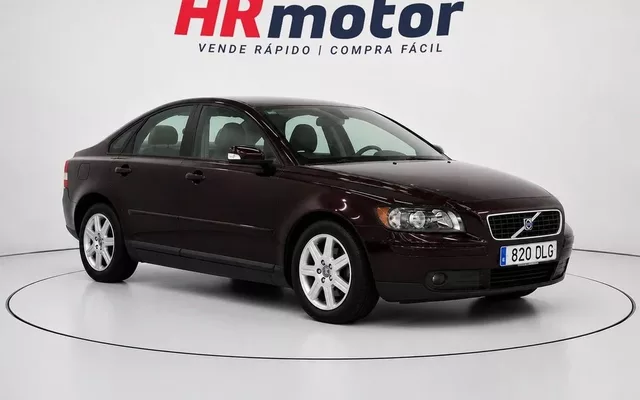 VOLVO S40 S40 2.0D Momentum