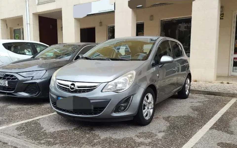 Opel Corsa 1.2 Enjoy