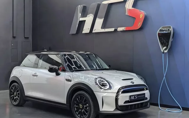 MINI 3 Portas