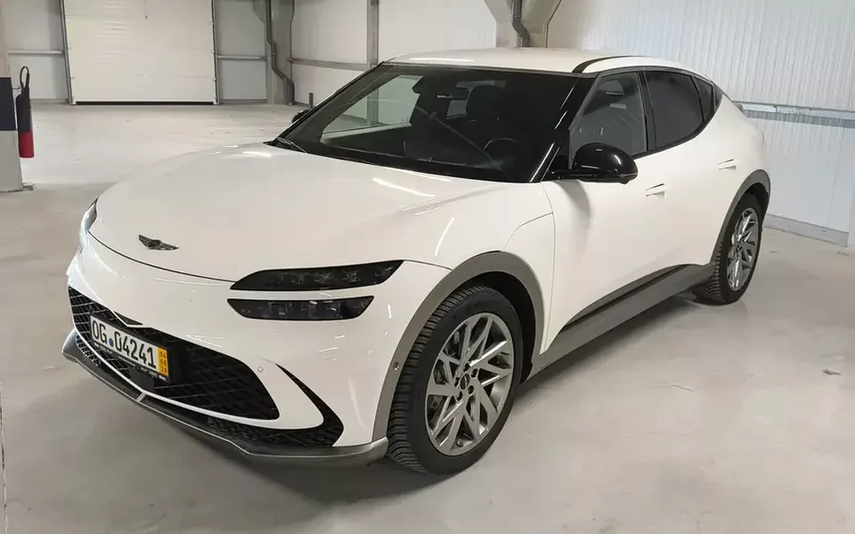 Genesis GV60