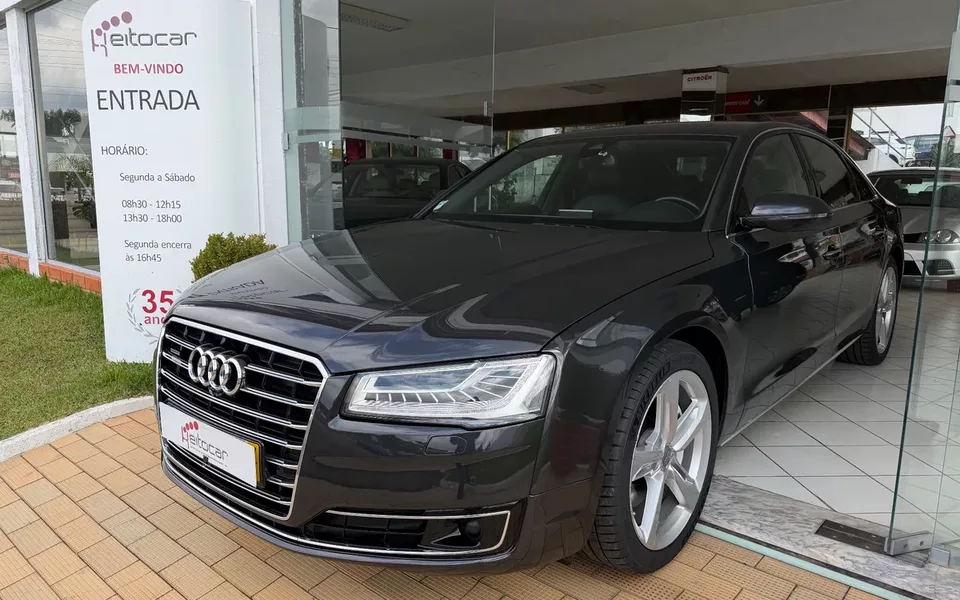 Audi A8