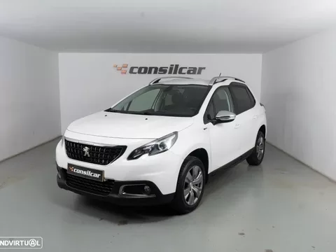Peugeot 2008 1.2 VTi Active