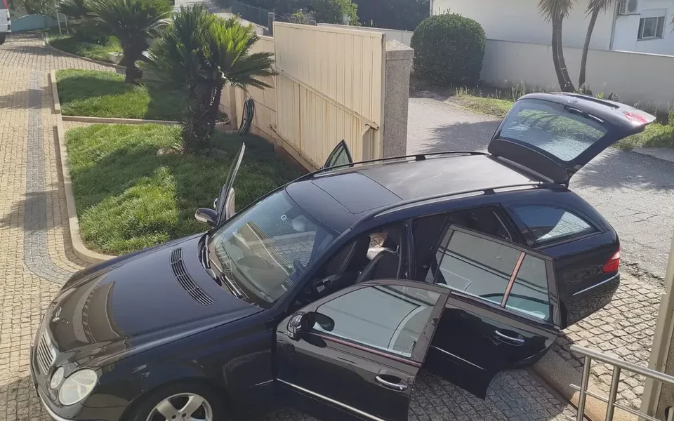 Mercedes-Benz E 270