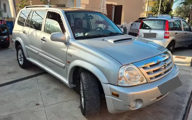 Suzuki Grand Vitara XL-7 2.0 HDi