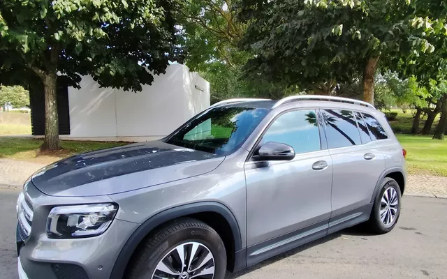 Mercedes-Benz GLB 200