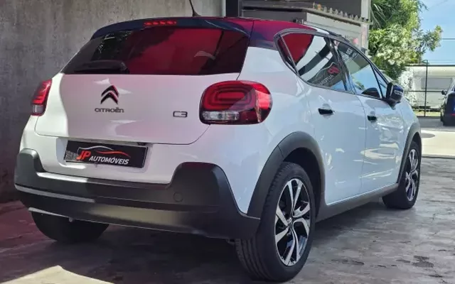 Citroën C3 2023 1.2 PureTech Shine