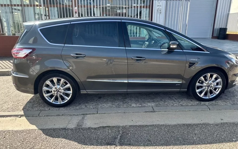 FORD S-Max Vignale S-Max 2.0TDCi AWD Powershift 180