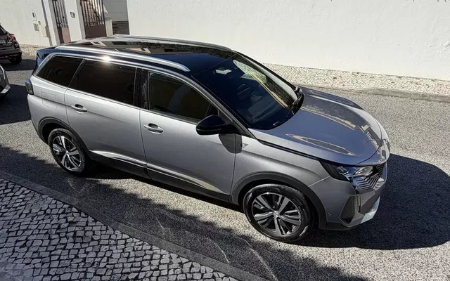 Peugeot 5008 1.2 PureTech GT EAT8