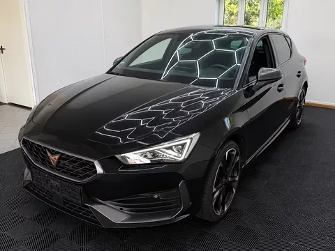 Cupra Leon 1.4 e-Hybrid MID DSG