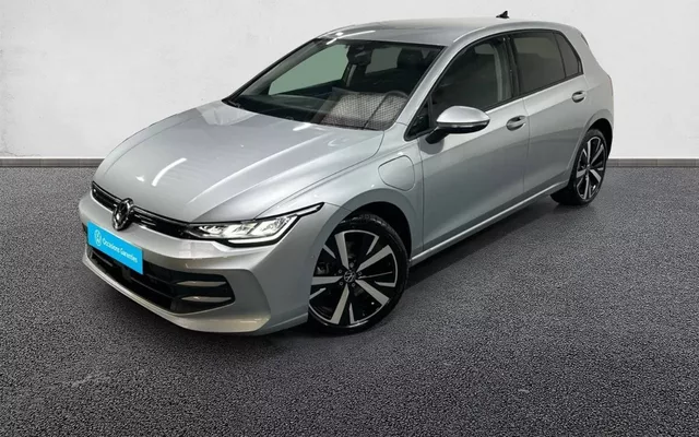 VOLKSWAGEN GOLF 1.5 eHybrid 204 DSG6 VW Edition