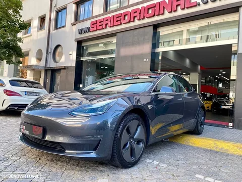 Tesla Model 3 Long Range Tração Traseira