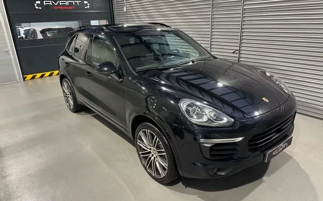 PORSCHE Cayenne Cayenne S Diesel Platinum Edition