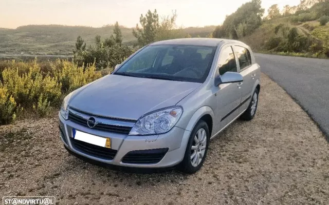 Opel Astra 1.3 CDTI Elegance