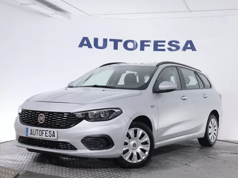 Fiat Tipo SW 1.3 MJET EASY 95CV 5P # NAVY, PARKTRONIC