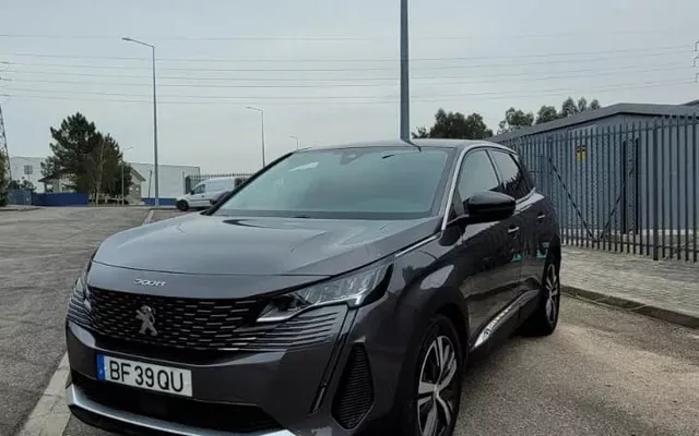Peugeot 3008 225 e-EAT8 Allure
