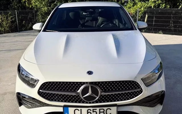 Mercedes-Benz A 250 e
