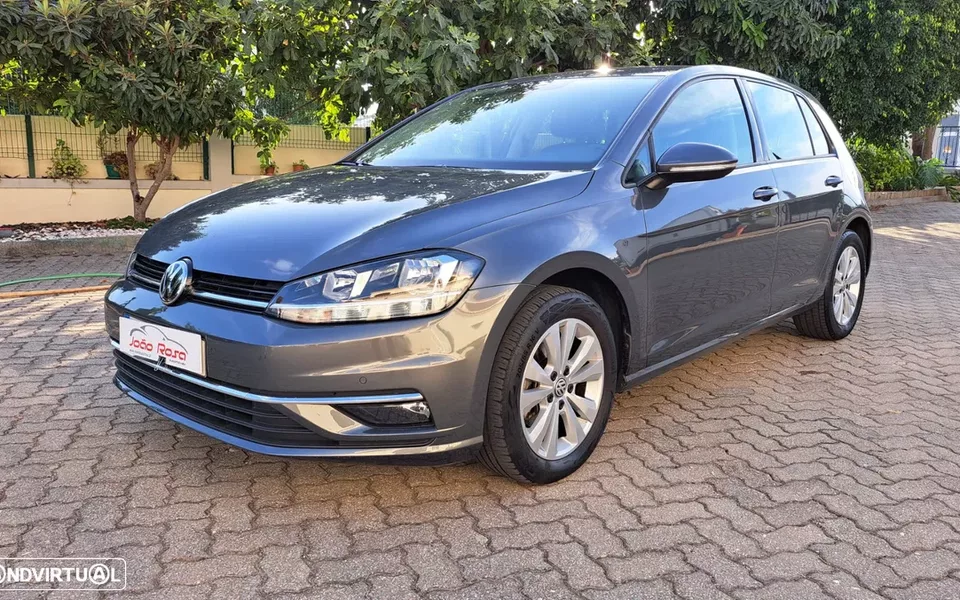 VW Golf 1.6 TDI Confortline DSG
