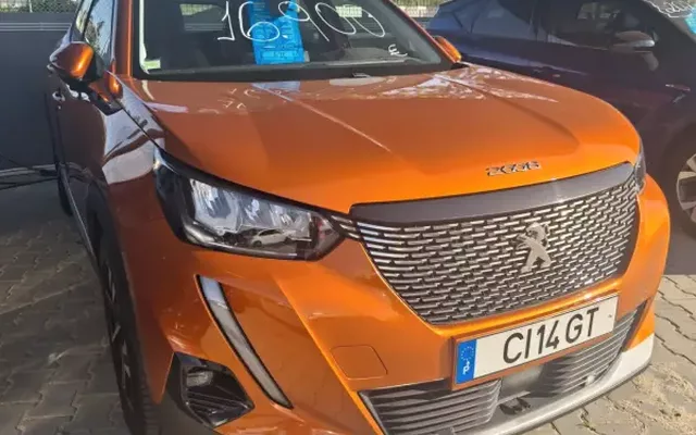 Peugeot 2008 2020 PureTech 100 Allure