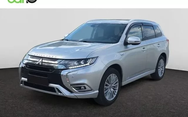 MITSUBISHI Outlander Outlander PHEV Kaiteki+ 4WD