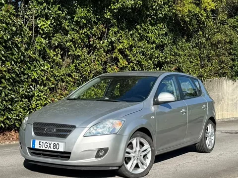 Kia Ceed 1.6 CRDi EX