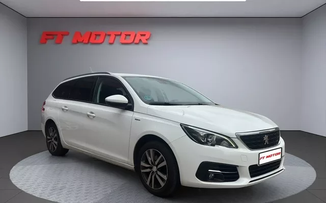 PEUGEOT 308 SW Style BlueHDi 130 S&S