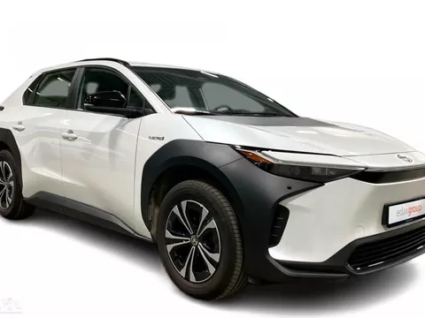 Toyota bZ4X Standard