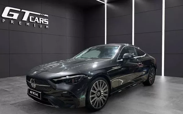 MERCEDES-BENZ Clase CLE 200 AMG