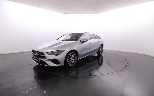 Mercedes-Benz Classe CLA - 180 d Shooting Brake Progressive Advanced Cx. Aut. / Vidros Escurecidos