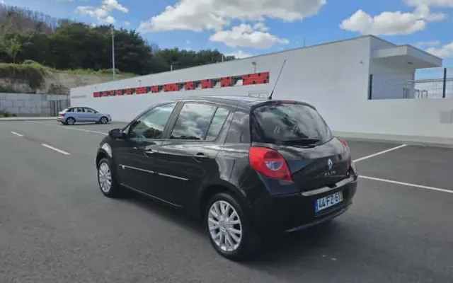 Renault Clio 2008 1.2 16V Dynamique S