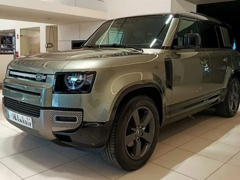 LAND-ROVER Defender Defender 110 3.0D l6 MHEV X-Dynamic SE AWD Aut. 250
