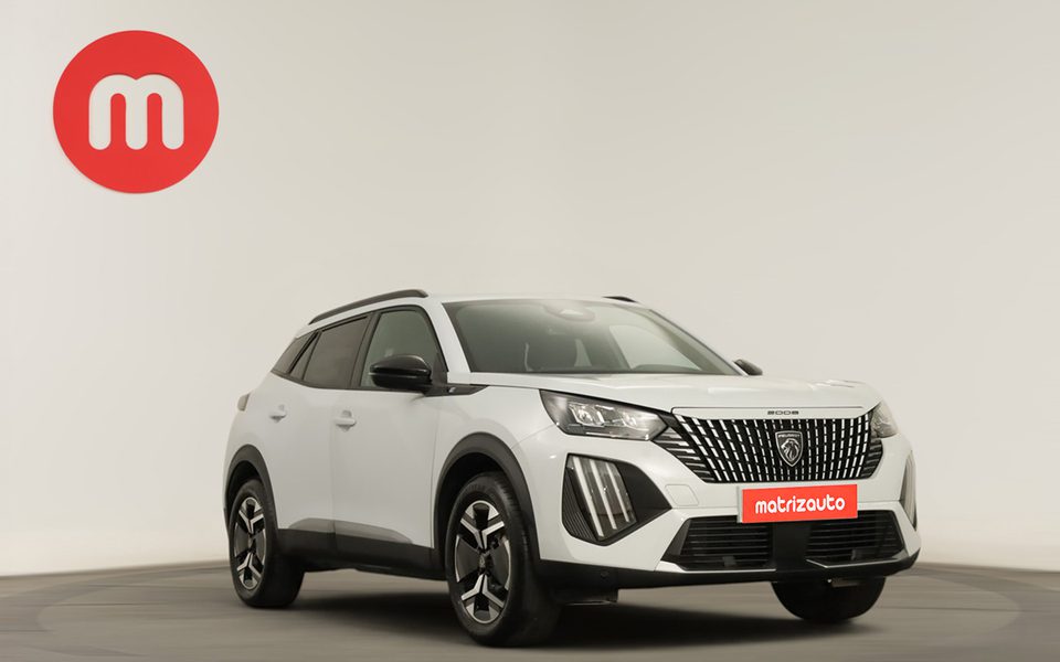 Peugeot E-2008