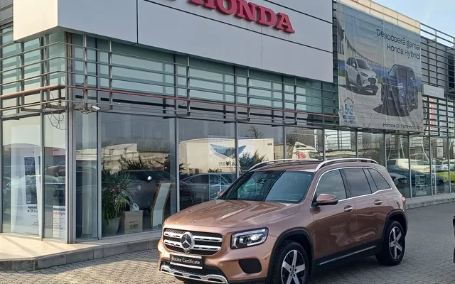 Mercedes-Benz GLB 2021