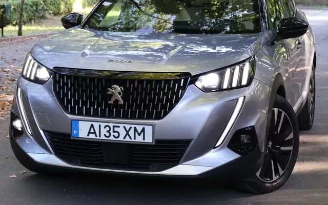 Peugeot 2008 1.5 BlueHDi GT Line EAT8