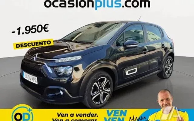 VOLVO V40 V40 T3 R-Design Momentum Aut.