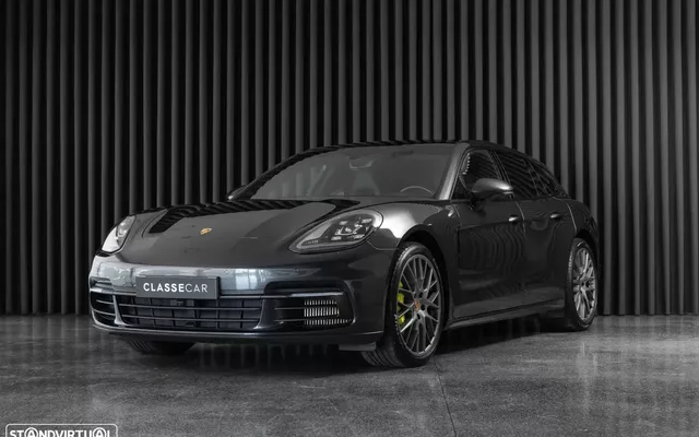 Porsche Panamera Sport Turismo 4 E-Hybrid