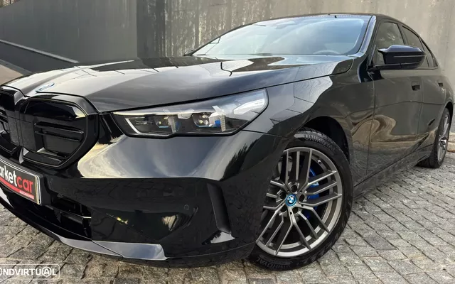 BMW i5 eDrive40