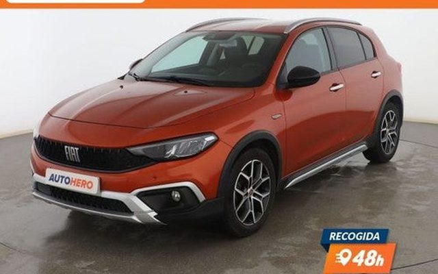 FIAT Tipo 1.0 GSE Cross