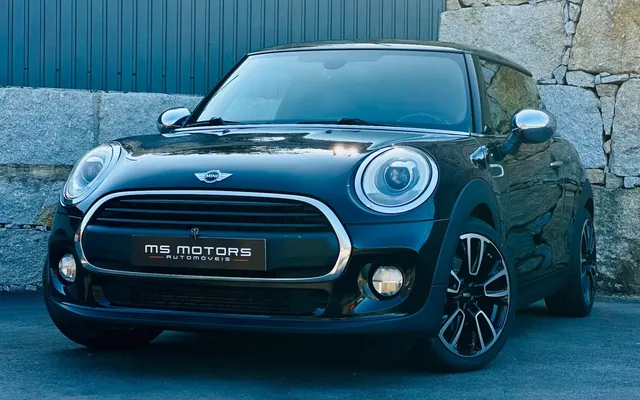 MINI 3 Portas