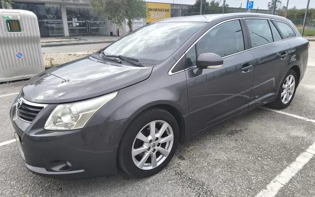 Toyota Avensis SW