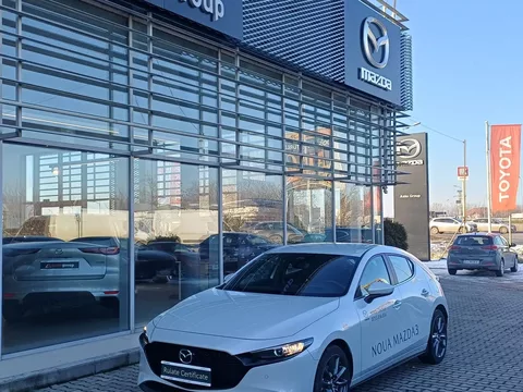Mazda 3 e-Skyactiv X186 2025