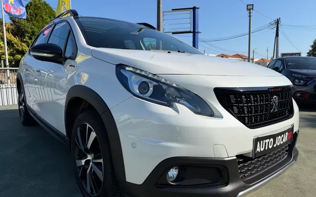 Peugeot 2008 PureTech 130 Stop&Start EAT6 Signature