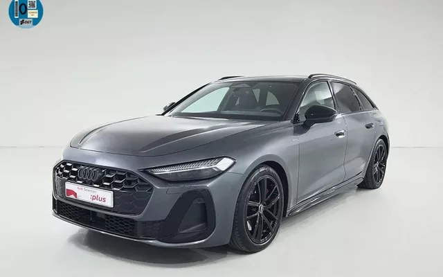 AUDI A5 Avant e-hybrid quattro 220kW Black Line